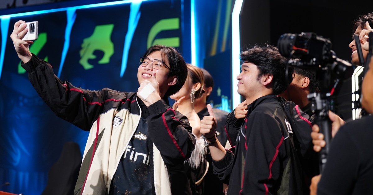 HomeBois riding high thanks to one voice, one language