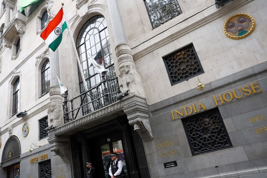 India bond yields may rise ahead of auction, geopolitical risks in focus