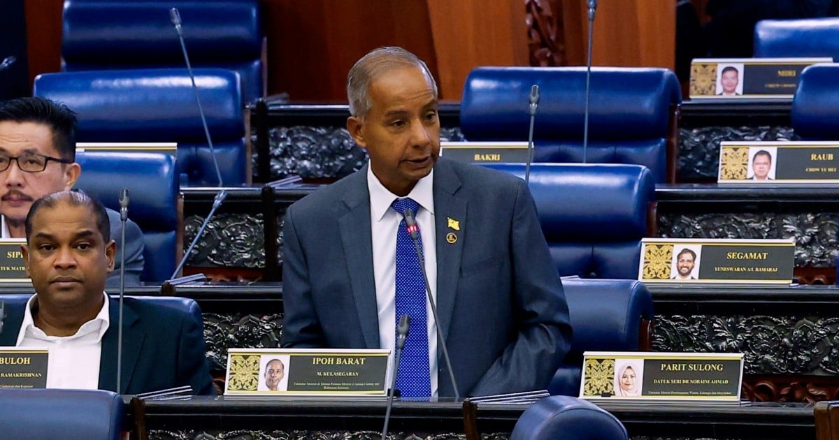 Govt considers abolishing articled clerk route for lawyers