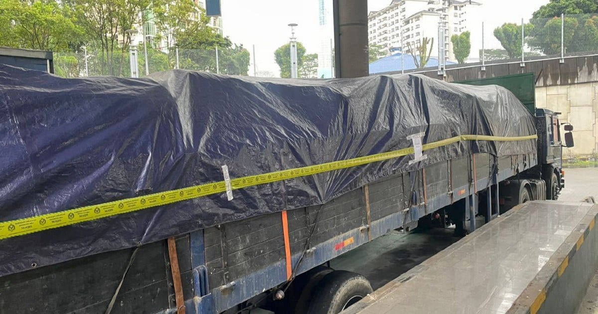 Authorities foil attempt to smuggle animal manure from Singapore at CIQ checkpoint