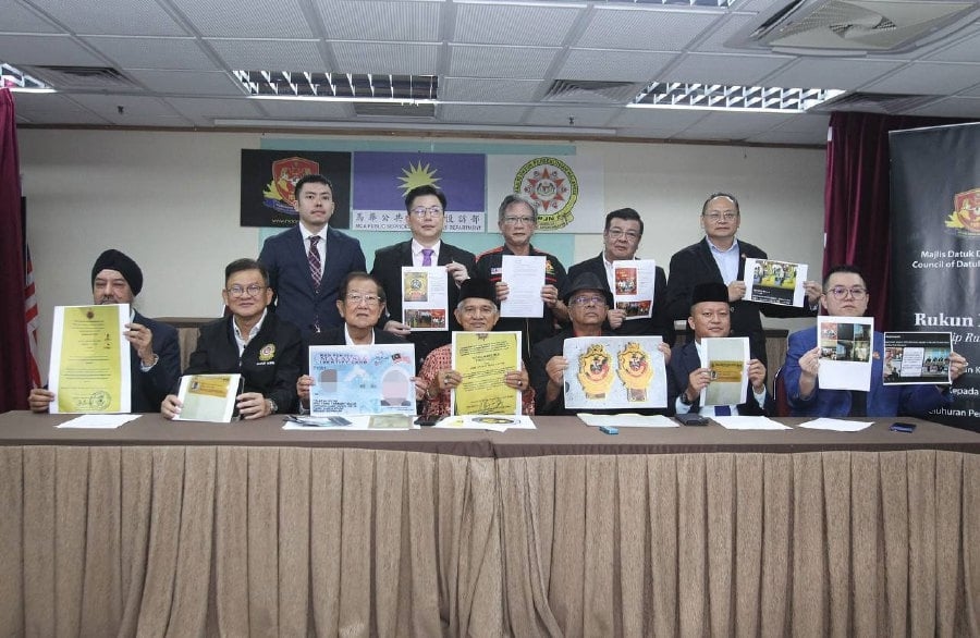 Fake Datuk titles: Undang Luak Johol sounds legal warning