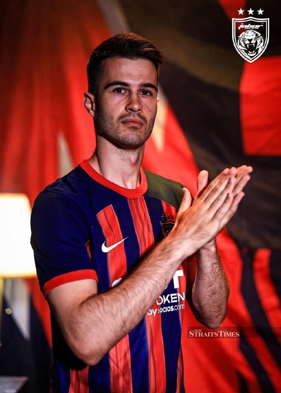 JDT signs Harimau Malaya centre-back Irazabal for new season