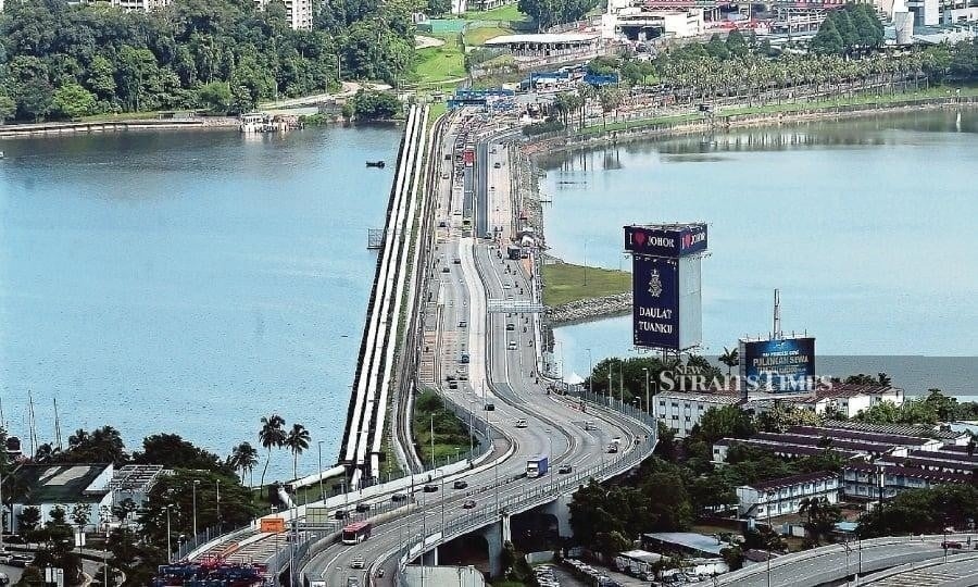 Johor, Singapore must embrace strengths, not compete
