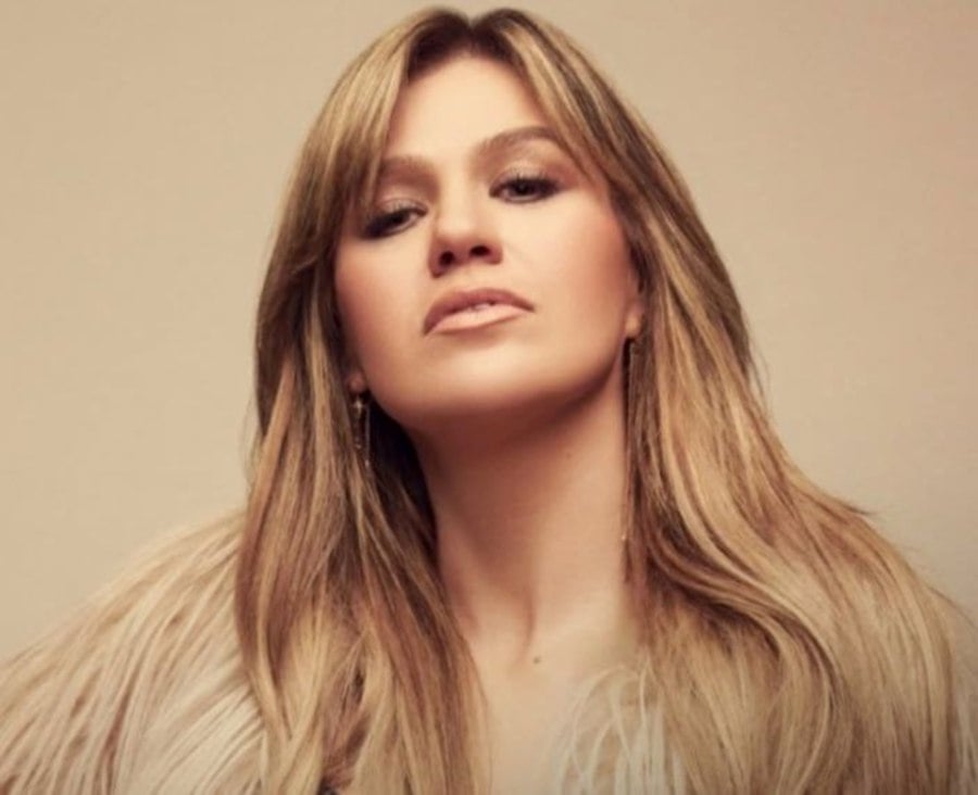 #SHOWBIZ: Kelly Clarkson's ex-husband Brandon Blackstock dies of melanoma at 48