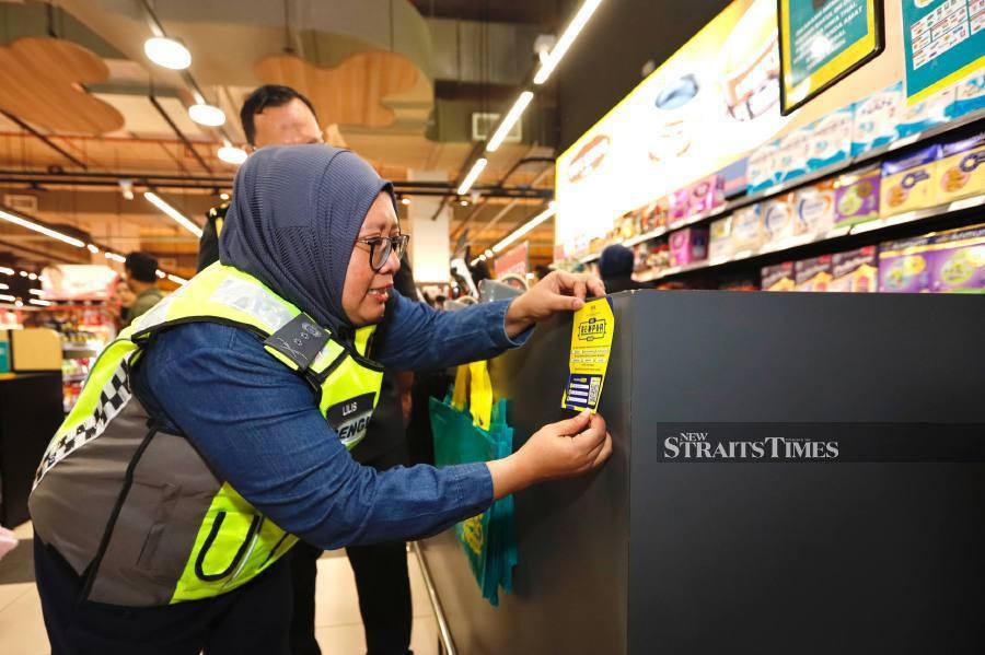 No excuse for unjustified price hikes under SST, Johor traders warned