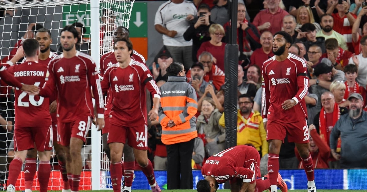 Late Salah, Chiesa goals give Liverpool 4-2 win in thrilling opener