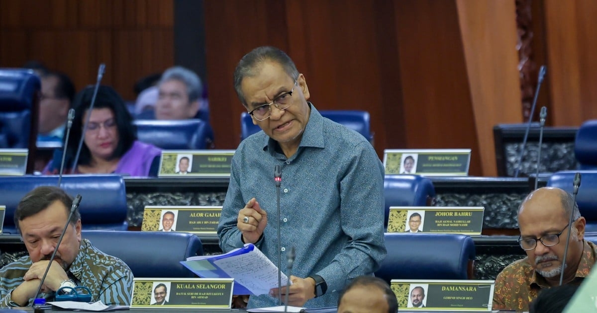 Dzulkefly: One placement option in Sabah or Sarawak now compulsory for medical officers