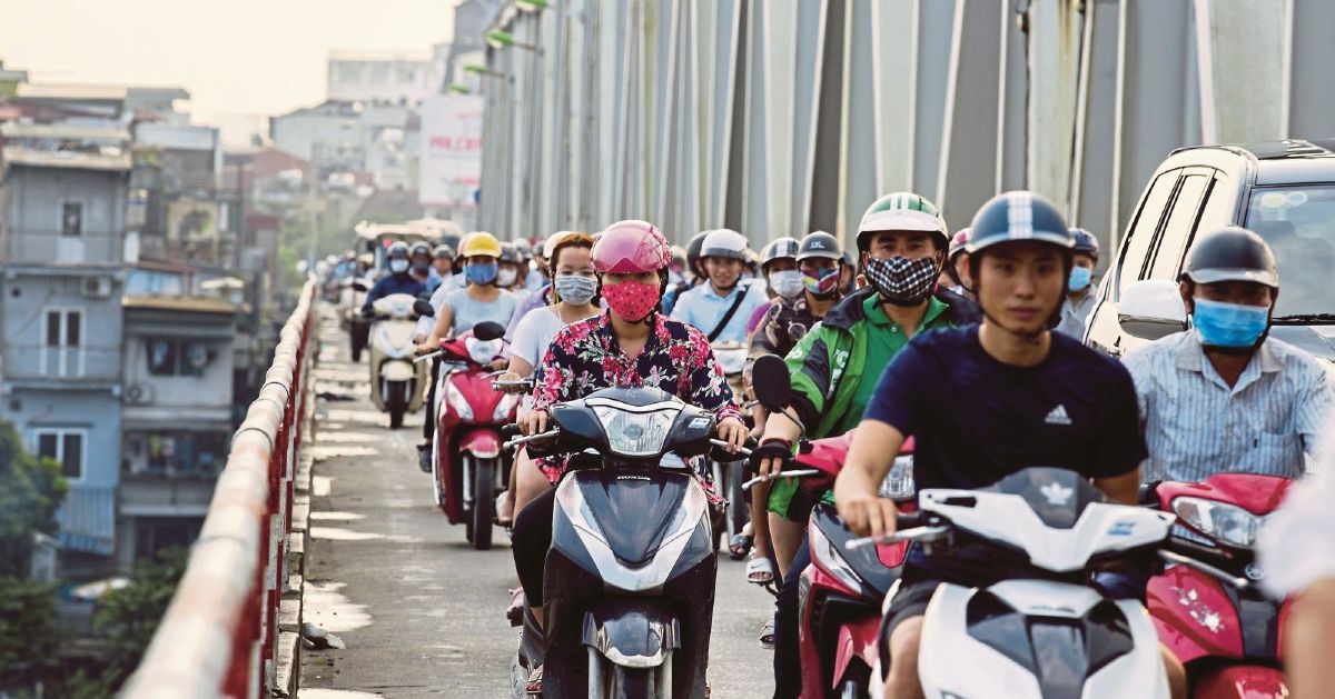 Hanoi unveils bold 2026 ban on fossil-fuelled two-wheelers