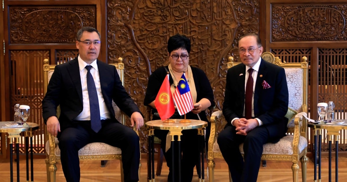 Anwar: Malaysia to offer Islamic banking, halal expertise to Kyrgyzstan