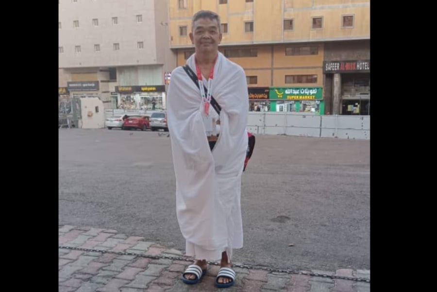 Johor exco aide dies of heart condition in Makkah