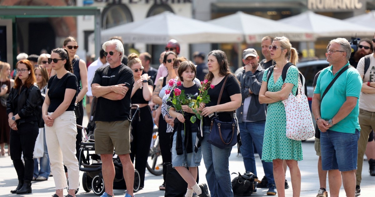 Austrians endure shock, horror after gunman kills 10 at school