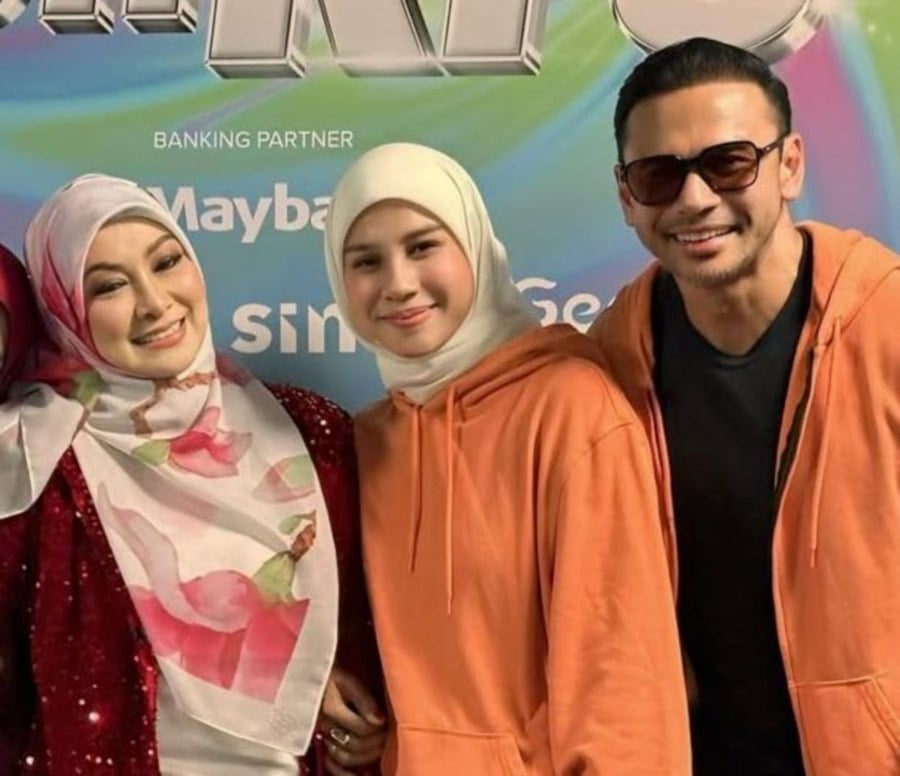 #SHOWBIZ: Norman Hakim thanks wife, ex-wife on Mother's Day on IG