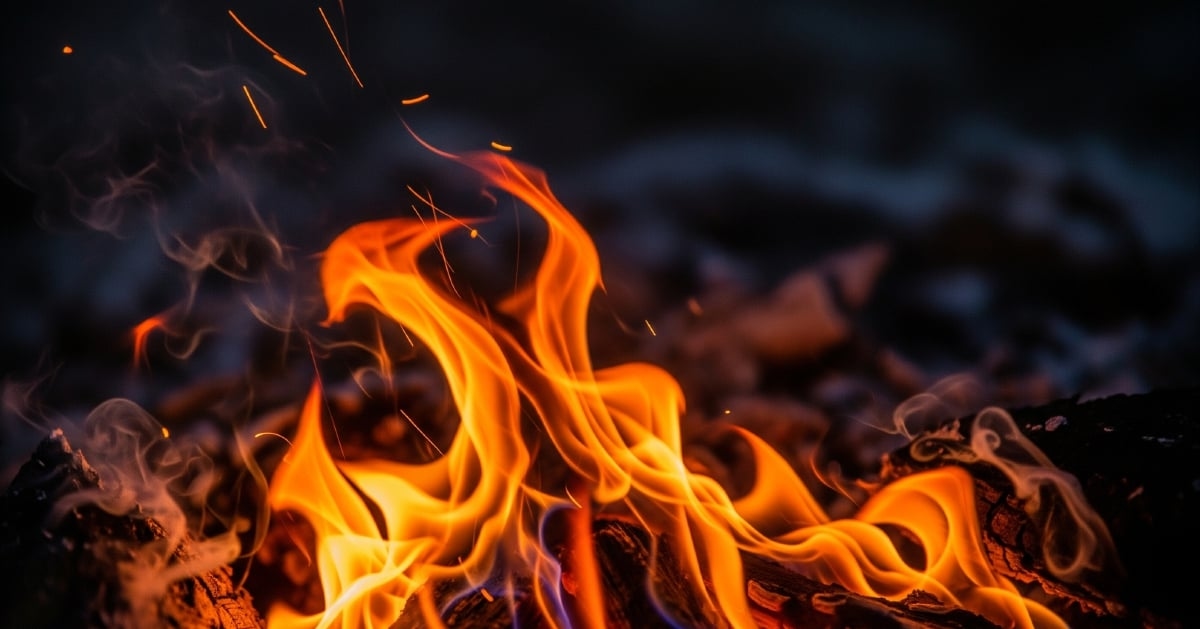 Fire at illegal oil well in Indonesia kills three, hundreds evacuated