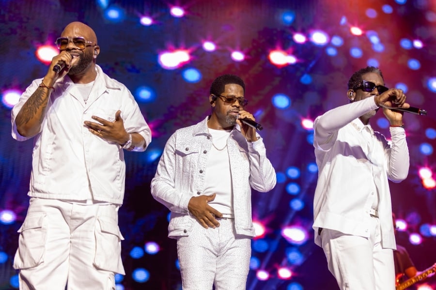 #SHOWBIZ: Boyz II Men unmistakably charm KL again