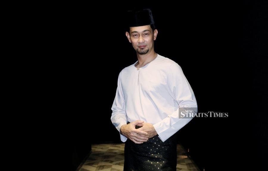 #SHOWBIZ: Farid Kamil apologises over verbal faux pas
