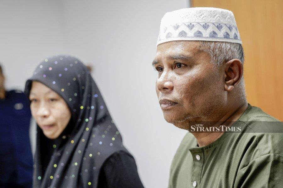 #SHOWBIZ: Amir of Ukays victim of Hajj fraud, lodges police report