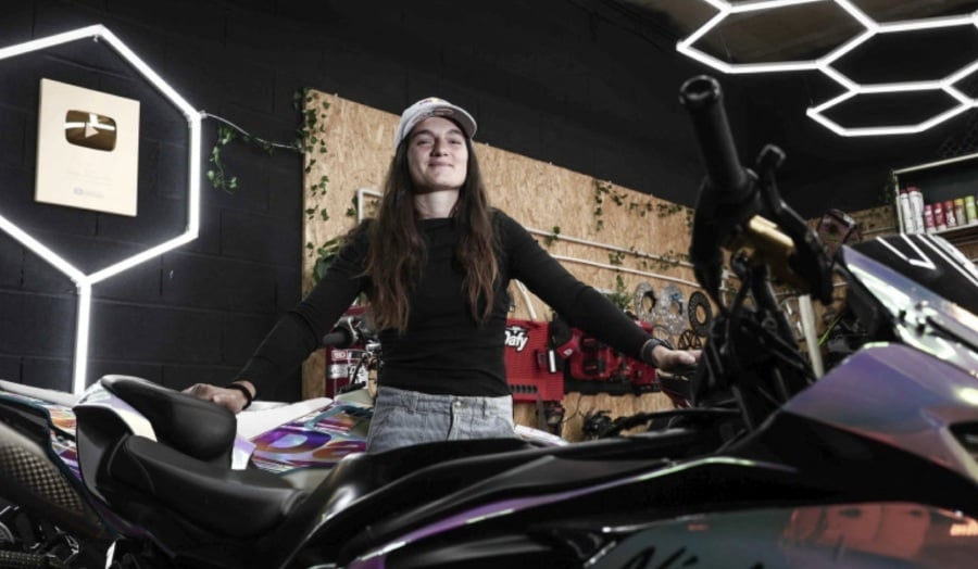 #SHOWBIZ: French stuntwoman brings new fizz to Hollywood