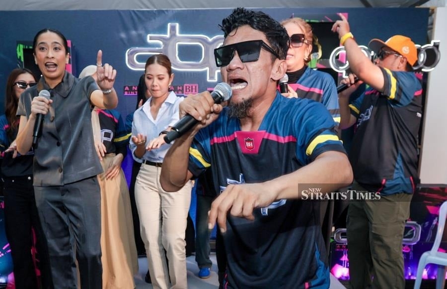 #SHOWBIZ: Yassin back in Malaysia, wants to spend time with family
