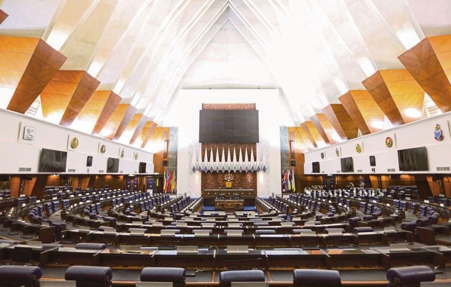 Dewan Rakyat passes Poisons Act amendments to broaden enforcement powers, definitions
