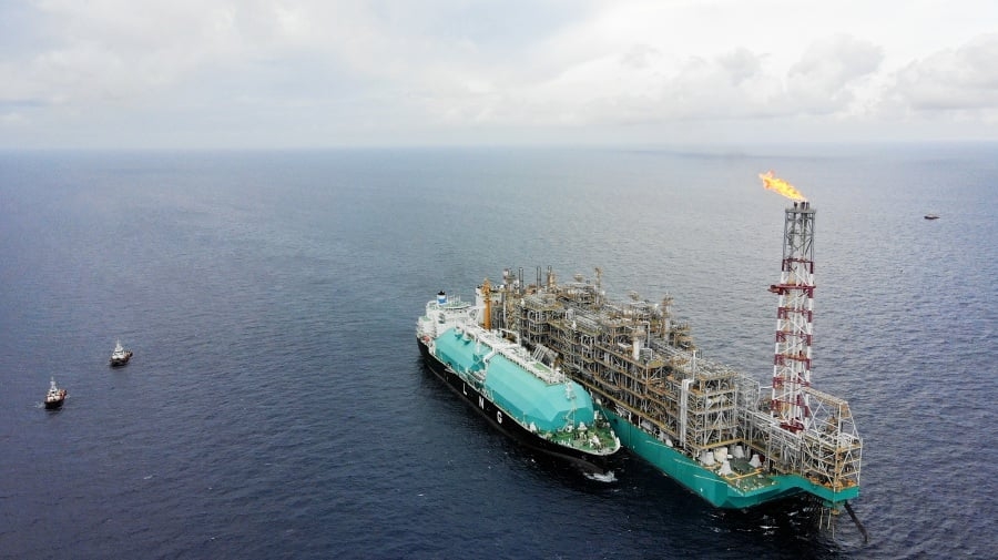 Petronas Gas posts higher 1Q profit, declares 16 sen dividend