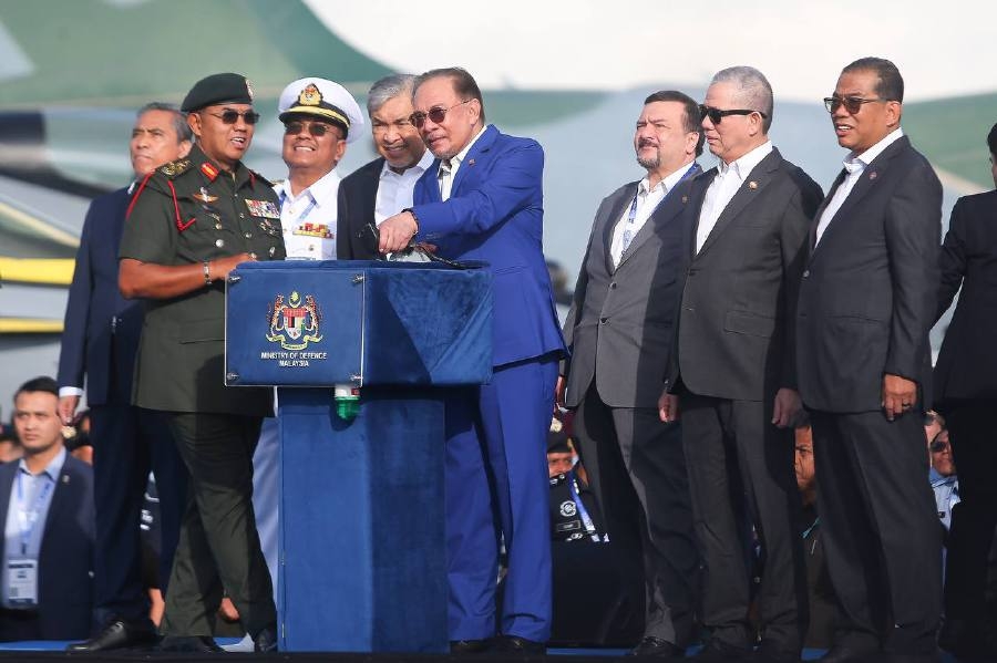 Lima '25 gets first look at Malaysia's homegrown tactical armoured vehicle