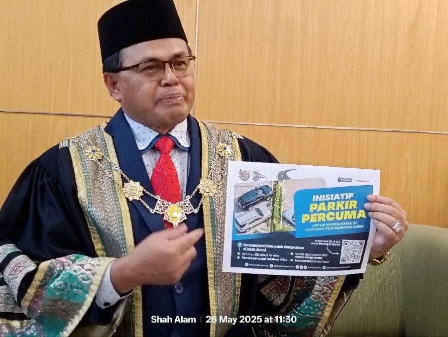 20,000 seniors to benefit from Shah Alam's free parking scheme