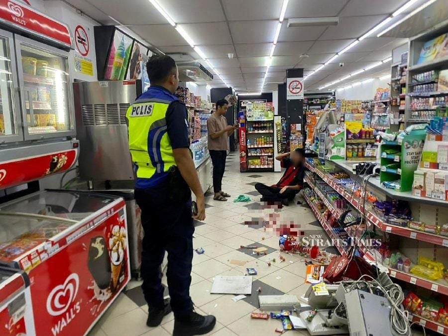 Two injured in separate convenience store robberies