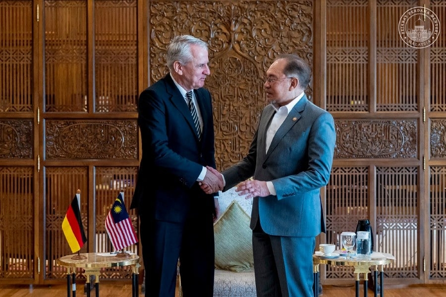 Anwar wants to boost Malaysia-Germany ties