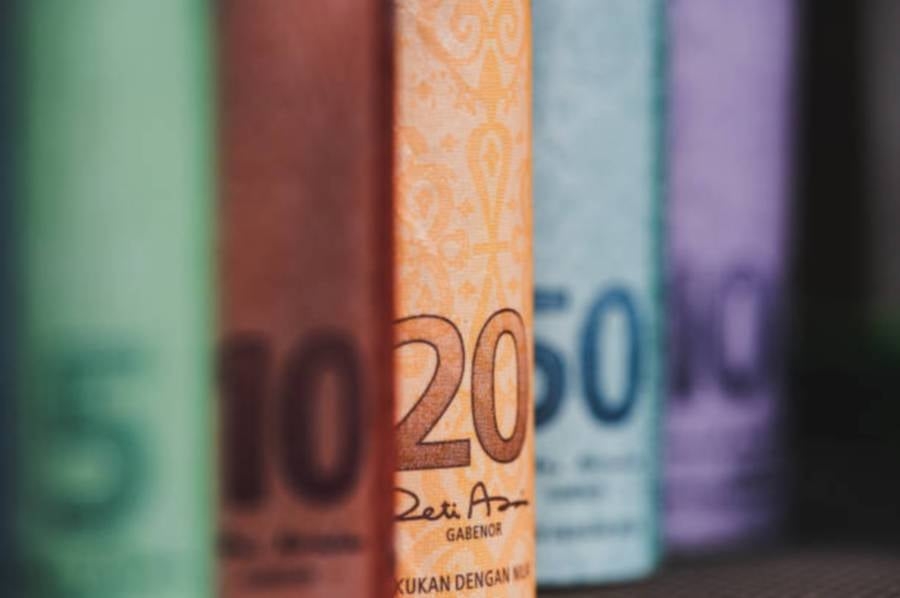Ringgit ends marginally lower against greenback on stronger US dollar index