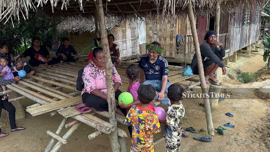 Orang Asli in Pos Simpor doing 'night shifts' to guard against wild elephant