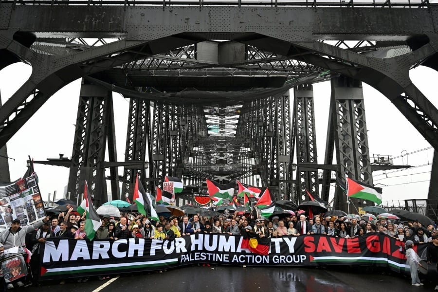 Frustration drives 3 Israel allies towards recognising Palestine