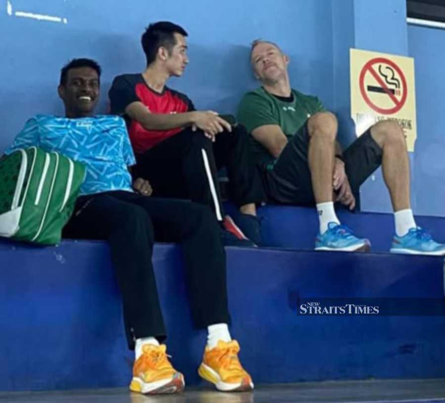 Jonassen, Wei Feng catch up in Ipoh amid BAM vacancy buzz