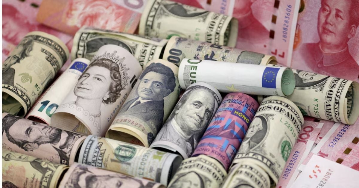 Asian currencies rise on subdued US dollar; stocks mixed