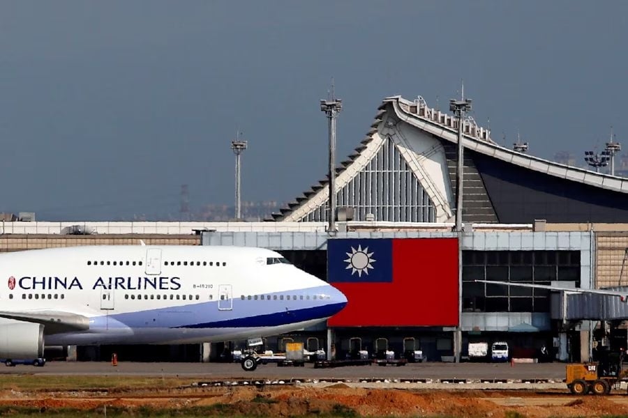 Taiwan's China Airlines postpones retirement of older planes due to Boeing 787 delays