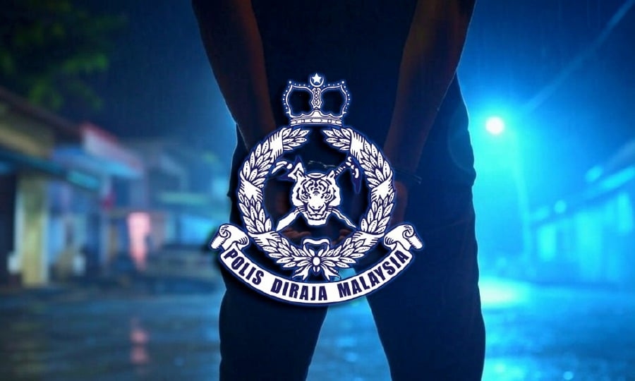 Elderly man arrested for setting second wife's house on fire