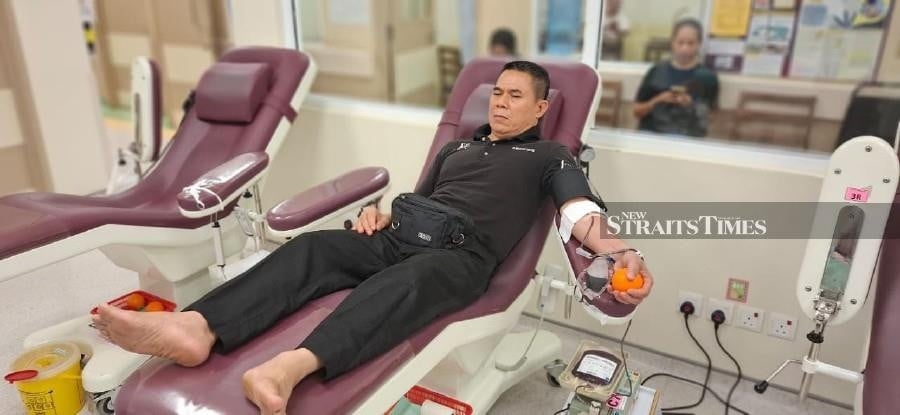 Every drop counts: Blind masseur's journey as regular blood donor