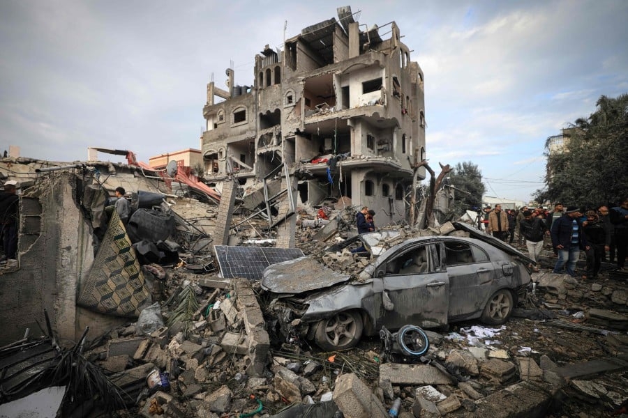 Hamas responds to US truce proposal, to free 10 living hostages