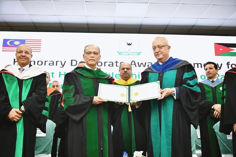 Pahang Sultan calls for state govt to enhance academic ties with Yarmouk University
