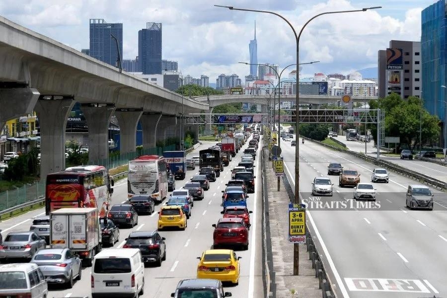 Asean Summit: SME group backs PM's WFH call to ease congestion