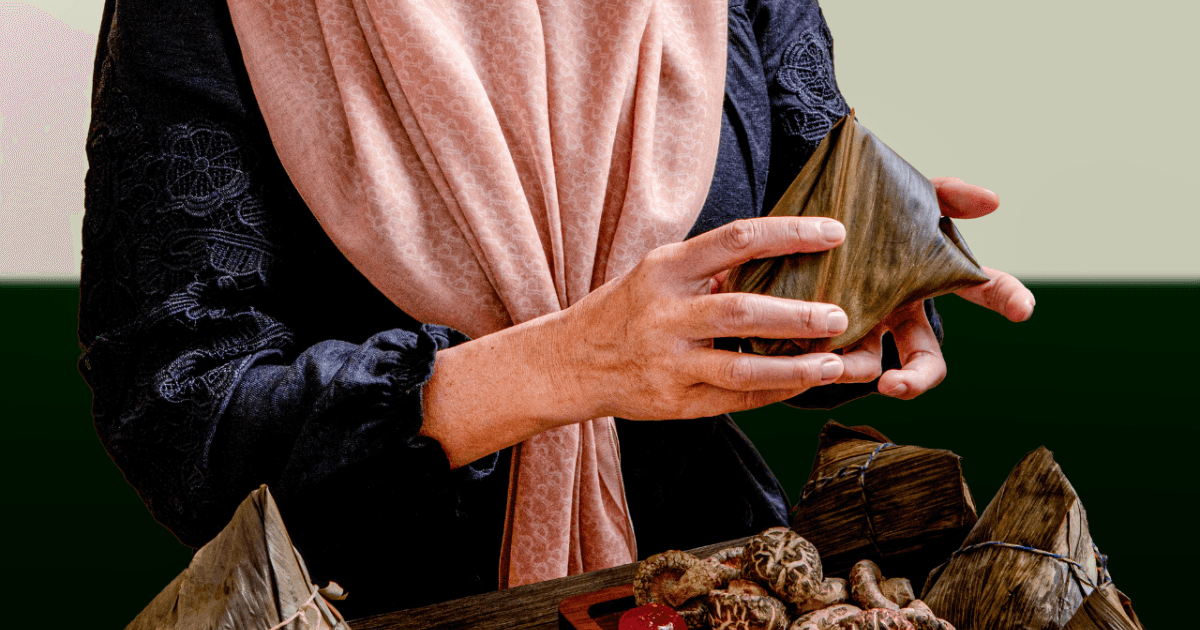 #JOM: Mama Cah's halal bak zhang makes waves