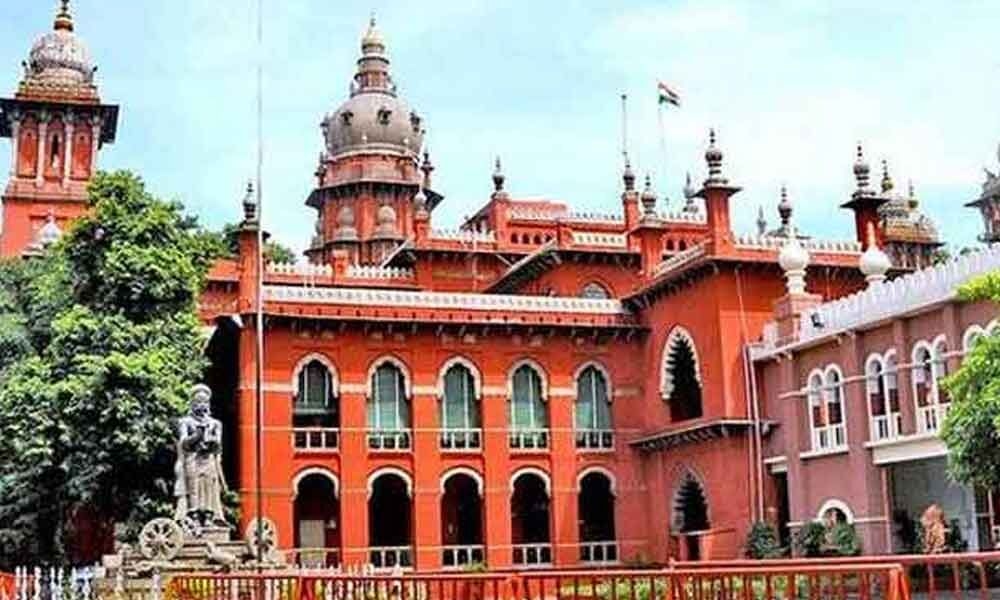Madras High Court Judge to view 'Manushi' amid row over 37 cuts by censor board