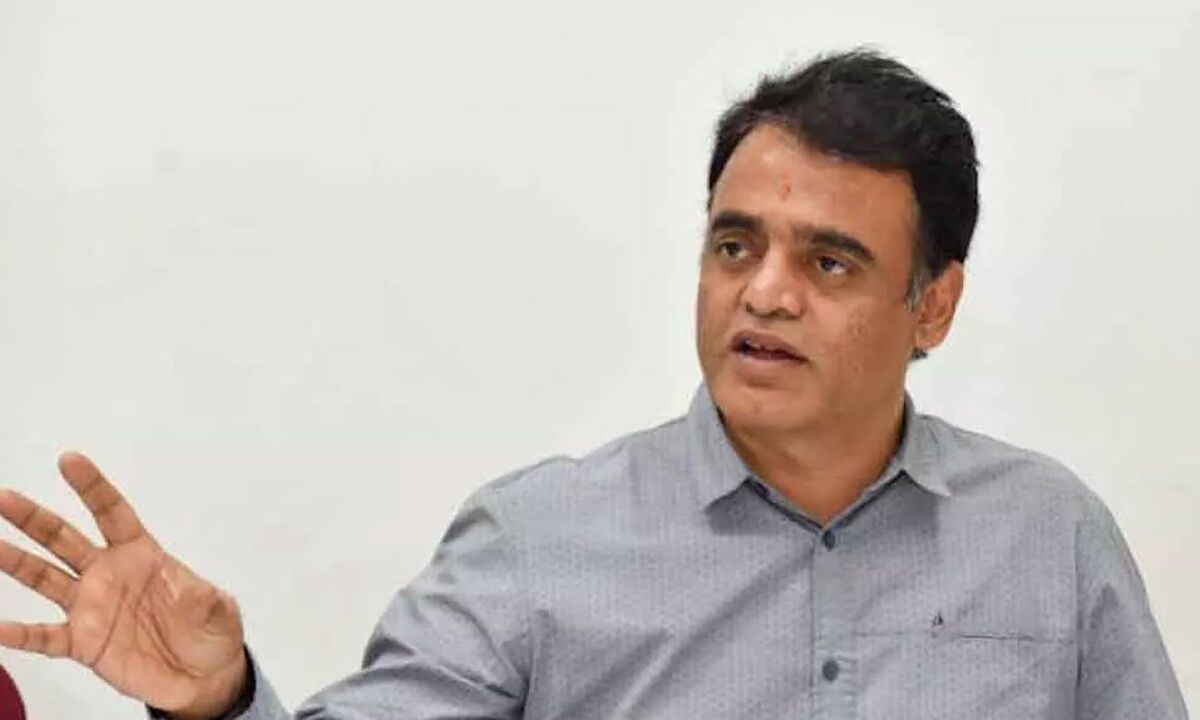 BJP MLAs file complaint with Lokayukta