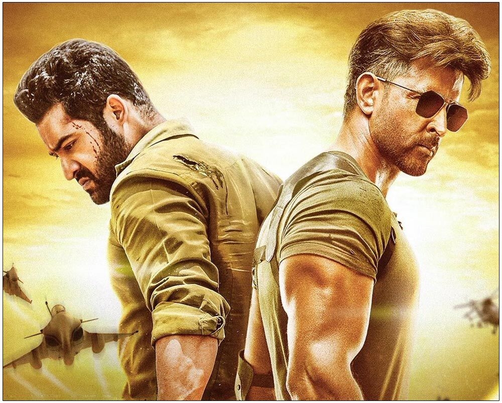 War 2 Movie 2025: Hrithik Roshan vs Jr NTR, Song Teaser 'Janaabe Aali' Out Now