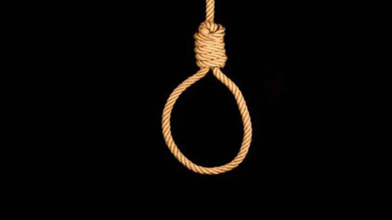 Kerala man dies by suicide after emotional video message to wife