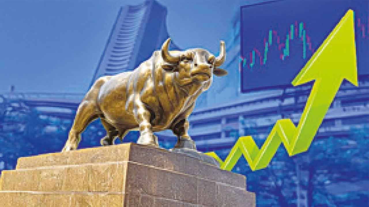 Bulls party on Dalal St