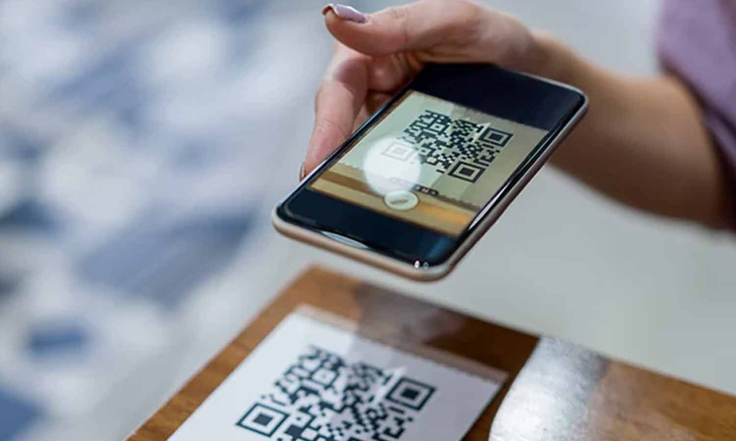 What Are QR Codes and How Do They Work on Your Smartphone—No App Needed