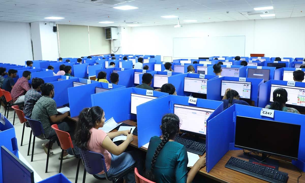 VITEEE-2025 begins at VIT-AP University