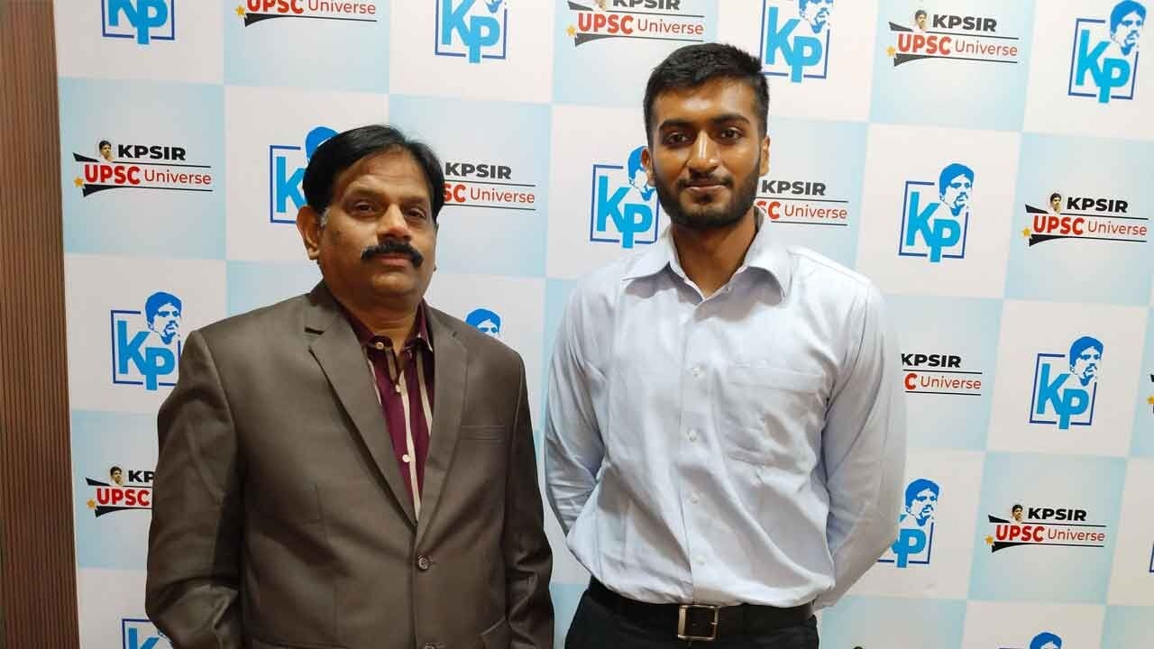 20 students from KP's 21st Century IAS Academy shine in UPSC results
