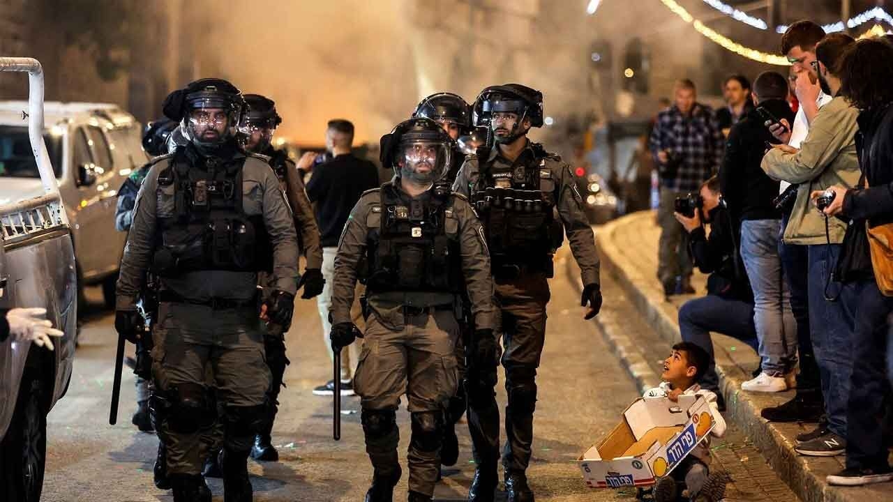 Ex-top cop calls for Israel-style response to crush Pak terror