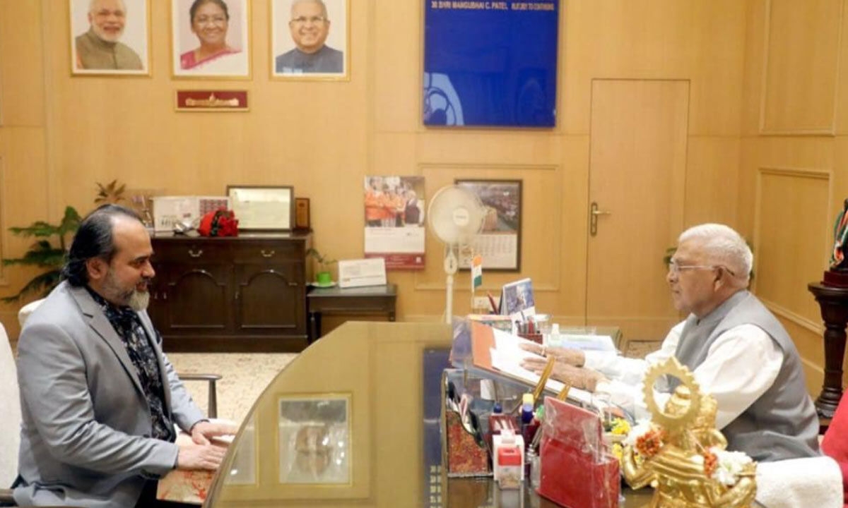 Special discussion on eminent philosopher Acharya Prashant, Vedanta and Gita in Raj Bhavan met Governor Mangubhai Patel